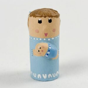 Figura de la Verge Maria de pessebre en versió Mini, artesania feta a mà a Olot per Pigmis.